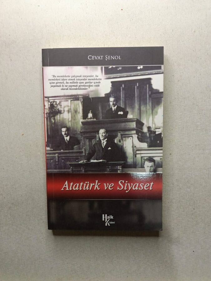 Atatürk ve Siyaset