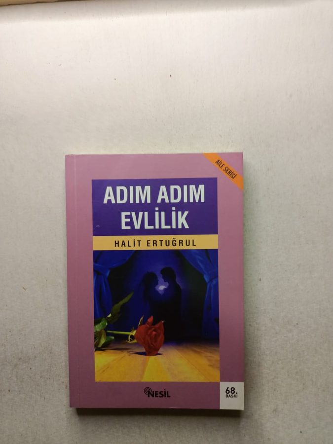 Adım Adım Evlilik İmzalı