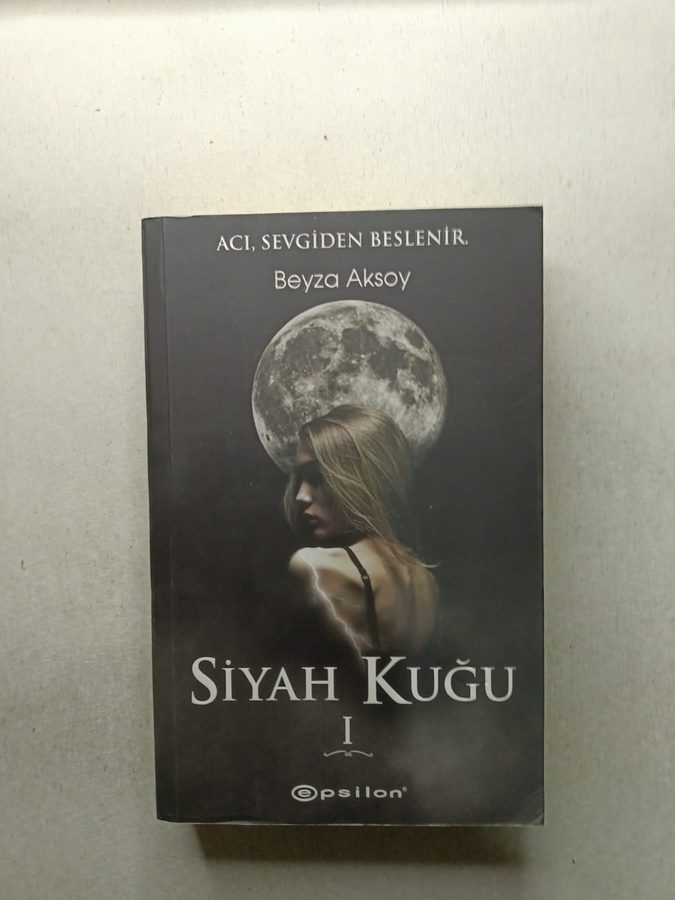 Siyah Kuğu 1
