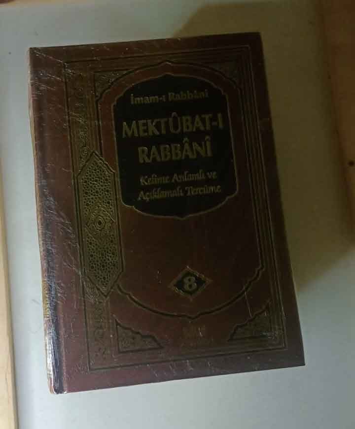 Mektubat-ı Rabbani - Kelime Anlamlı ve Açıklamalı Tercüme - 8 Cilt Takım